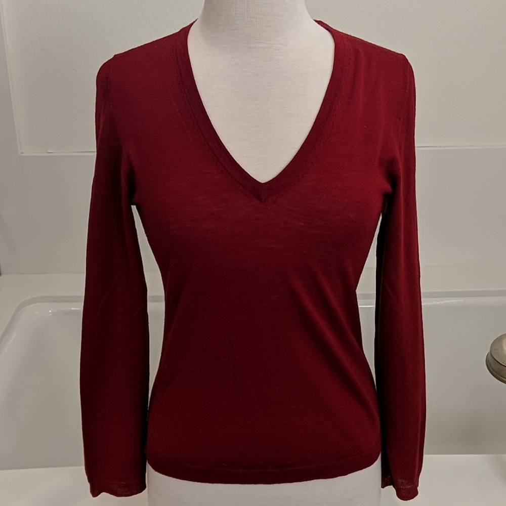 Banana Republic fine Italian merino wool Small